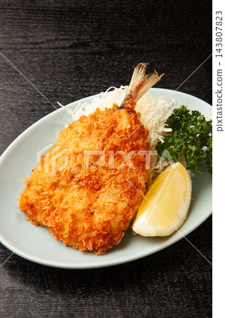 炸竹莢魚 炸竹莢魚 143807823