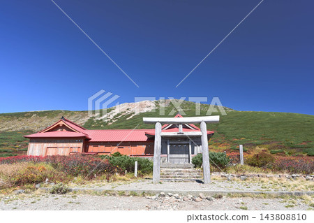 白山的秋天景色 白山的秋天景色 143808810