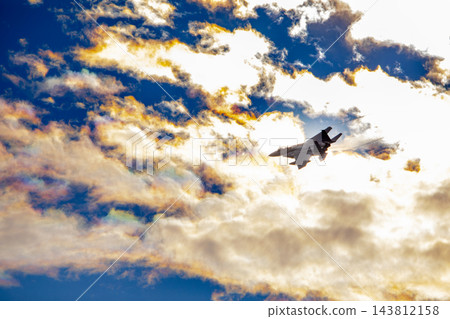 賽雲和戰鬥機 賽雲和戰鬥機 143812158