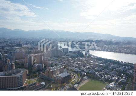 從福岡塔俯瞰城市景色 從福岡塔俯瞰城市景色 143813537