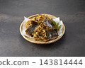 濕潤的海苔天婦羅小吃 143814444