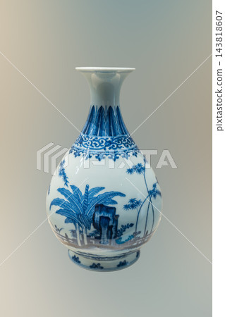 Qianlong Period Blue and White Yuhuchun Vase with Bamboo, Plantain and Rock Pattern, Qing Dynasty, Formerly Qing Palace Collection, China Zhenjiang Museum Qianlong Period Blue and White Yuhuchun Vase with Bamboo, Plantain and Rock Pattern, Qing Dynasty, Formerly Qing Palace Collection, China Zhenjiang Museum 143818607