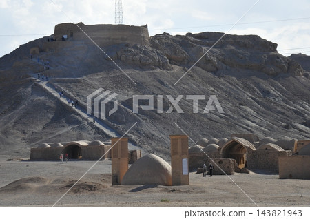 伊朗，亞茲德，寂靜之塔，天葬遺址，達赫梅，瑣羅亞斯德教墓地 143821943