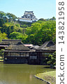 Hikone Castle and Genkyonen Hikone Castle and Genkyonen 143821958