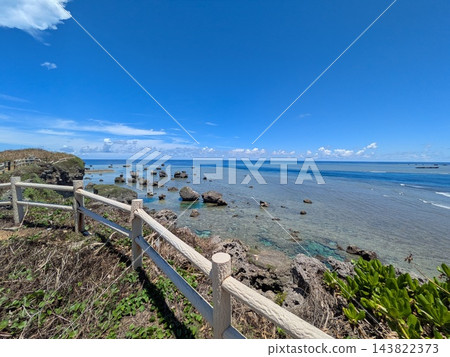 美麗的大海和天空 美麗的大海和天空 143822373