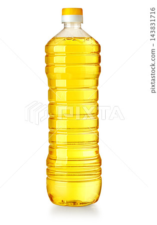 Cooking oil bottle on transparent background 143831716