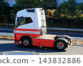 tractor head 143832886