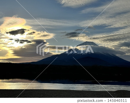 富士山,日本的驕傲。 富士山,日本的驕傲。 143840311