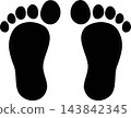 赤腳腳印的輪廓插圖 143842345