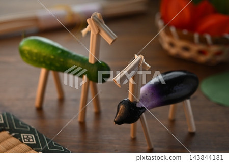 迎火,駿馬 迎火,駿馬 143844181
