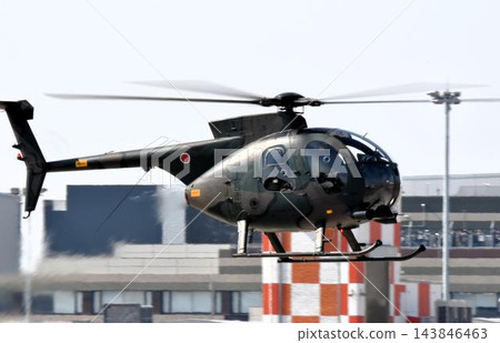 OH-6D直升機著陸 OH-6D直升機著陸 143846463