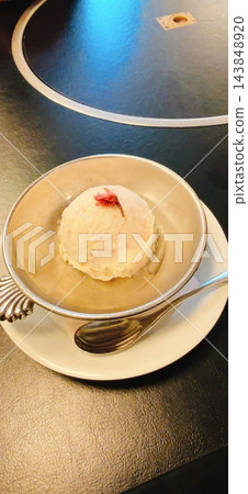 美味的冰淇淋 143848920
