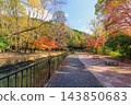 Autumn in Kyoto: Lake Biwa Canal (Yamashina Canal) and autumn leaves 143850683