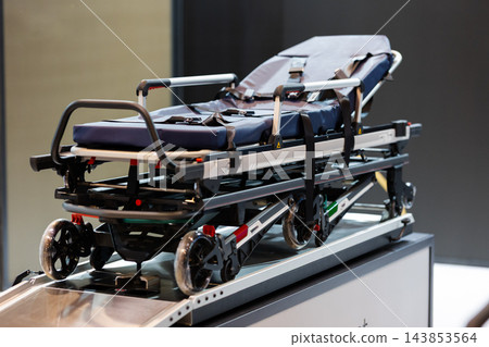 Emergency medical stretcher with adjustable frame and transport wheels 143853564