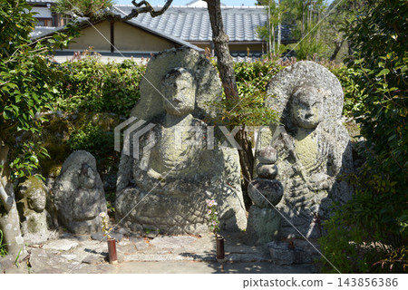 京都市左京區修學院烏丸町善海院、寺內石佛像 京都市左京區修學院烏丸町善海院、寺內石佛像 143856386