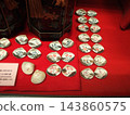 貝殼配對遊戲，一款古老的遊戲，雙殼貝類貝殼，娃娃配件。 143860575