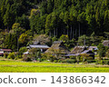 宮山町的古老茅草屋頂農舍 143866342