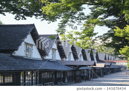 三協倉庫，一座建於明治時期的稻米儲存倉庫。 143870434