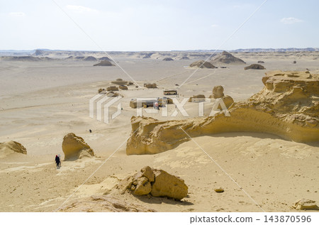 Desert Desert 143870596