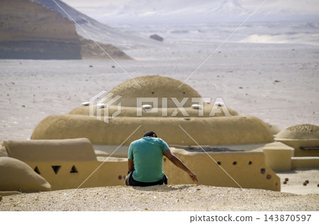 Desert Desert 143870597