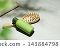 Hair care: Image material for hair growth products that keep the scalp healthy. 143884798