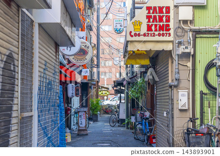 大阪南、東心齋橋早上、千念町商店街 大阪南、東心齋橋早上、千念町商店街 143893901