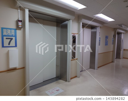 商用電梯 商用電梯 143894282