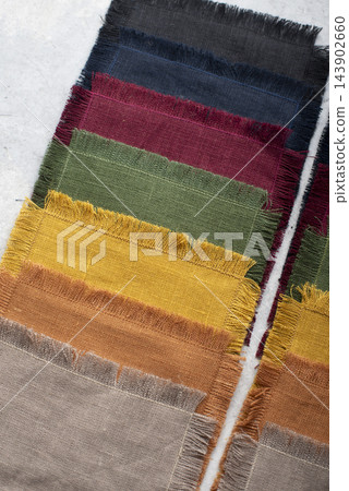 Two Columns Display of Autumn Fringed Linen Coasters 143902660