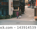 [Arima Onsen] Bathed in the gentle light of the morning sun! A scene from one of Kansai's most famous hot spring towns. 143914539