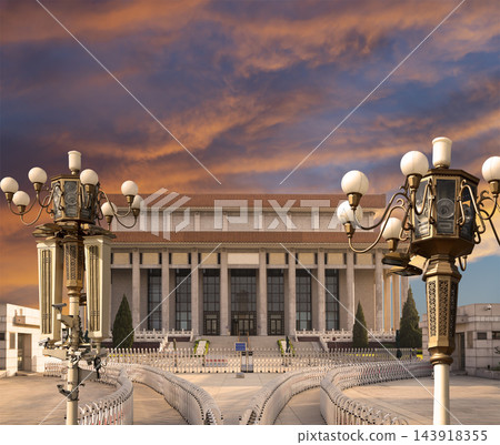 Mausoleum of Mao Zedong and street lamp (against the sunset), Tiananmen Square, Beijing, China 143918355