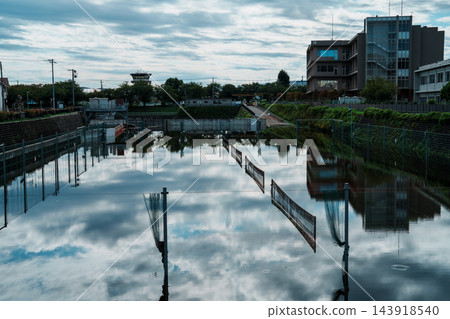水下網球場 143918540