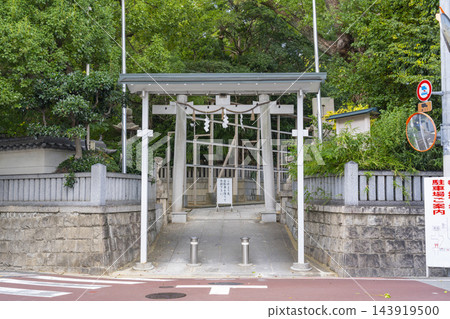 山坂神社石鳥居(大阪市東住吉區山坂) 山坂神社石鳥居(大阪市東住吉區山坂) 143919500