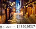 Kyoto night's Gion Shirakawa 143919537
