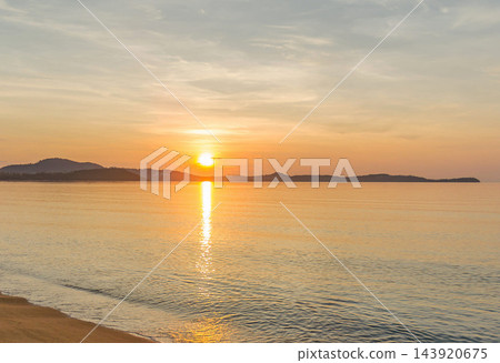 sunset on the sea 143920675