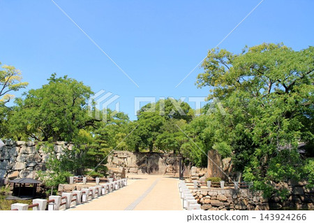 鴉城公園 143924266