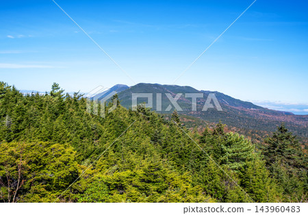 從Takami石頭看見的山 從Takami石頭看見的山 143960483