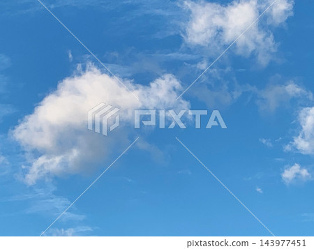 Blue sky cloud Blue sky cloud 143977451