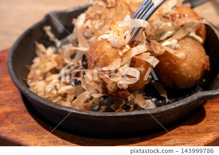 章魚燒 章魚小丸子 柴魚 takoyaki katsuobushi たこ焼き 章魚燒 章魚小丸子 柴魚 takoyaki katsuobushi たこ焼き 143999786