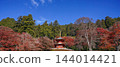 The breathtaking scenery of temples where traditional Japanese culture and the beauty of autumn nature harmonize, and the background of inbound tourism. 144014421