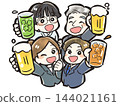 一幅插圖，描繪了一男一女兩位上班族舉杯暢飲生啤的場景。 144021161
