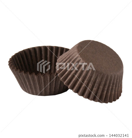 Brown paper baking forms for muffins 144032141